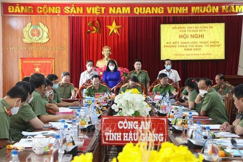 Phối hợp thực hiện tốt phong trào thi đua Vì an ninh Tổ quốc