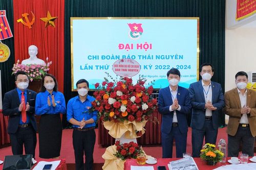 Tiếp tục phát huy vai trò, sức mạnh của tuổi trẻ báo Đảng