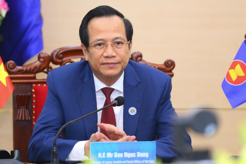 Bộ trưởng Bộ LĐ, TB và XH Đào Ngọc Dung dự Hội nghị Hội đồng Cộng đồng Văn hóa – Xã hội ASEAN lần thứ 27