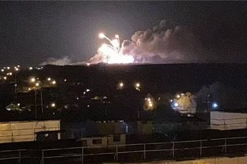 TASS: Hỏa lực từ Ukraine đánh trúng kho đạn trên lãnh thổ Nga