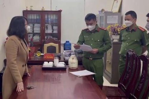 Bắt giam nữ giám đốc trung tâm giáo dục nghề nghiệp do sai phạm thu chi