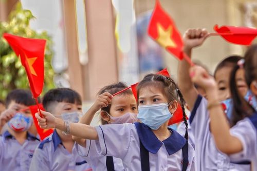 Hà Nội tuyển sinh vào lớp 1, 6 năm học tới thế nào?