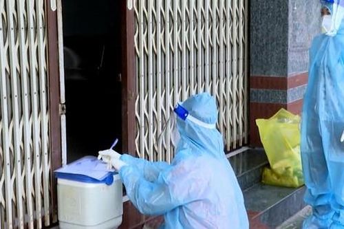 Sáng 30/3: Hơn 7,15 triệu người mắc COVID-19 đã khỏi; Theo dõi sức khỏe F0 mang thai điều trị tại nhà thế nào?