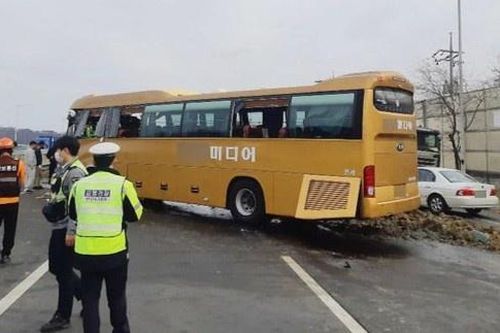 Một người tử vong, 10 người bị thương sau tai nạn của xe đoàn phim
