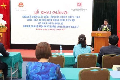 Hà Nội: Khai giảng khóa bồi dưỡng xây dựng tầm nhìn phát triển Thủ đô
