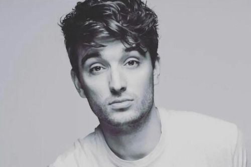 Thành viên nhóm nhạc The Wanted qua đời vì ung thư não