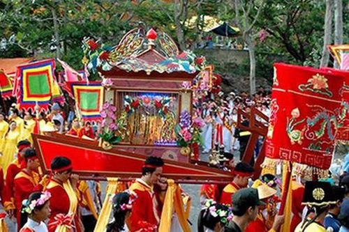 Trình UNESCO công nhận Lễ hội Vía Bà Chúa Xứ núi Sam là di sản văn hóa nhân loại