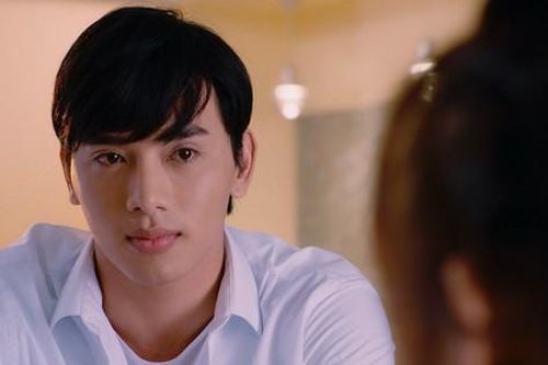 Ngẩn ngơ trước visual hiện tại của chàng trai từng gây 'sốc' vì giảm cân tới mức hom hem