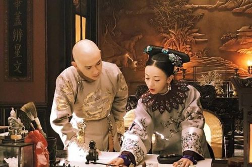 Cung nữ dùng chiêu gì trong đêm thị tẩm khiến Càn Long mê mệt?