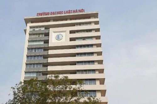 Trường Đại học Luật Hà Nội đề nghị Công an vào cuộc vụ giảng viên bị tố 'gạ gẫm' nữ sinh viên