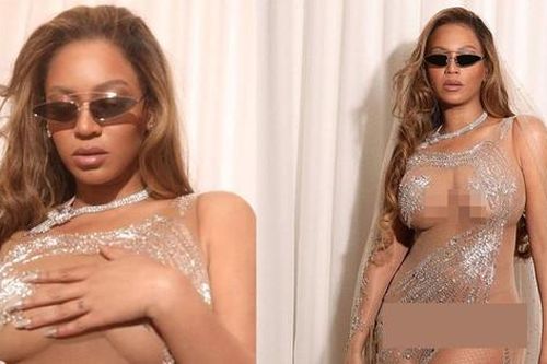 Beyonce gây 'bão' mạng với chiếc váy trong suốt