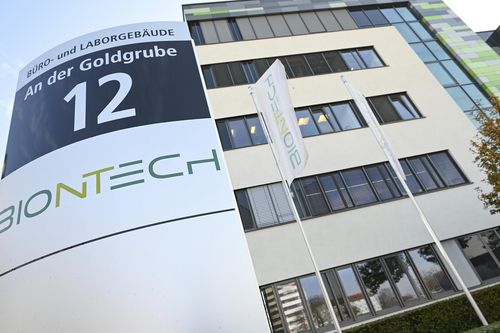 BioNTech thông báo lợi nhuận tăng mạnh trong năm 2021