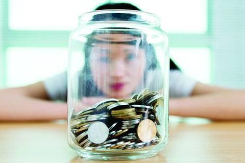 Quản lý tài chính gia đình theo cách của 'người phụ nữ hạnh phúc nhất'