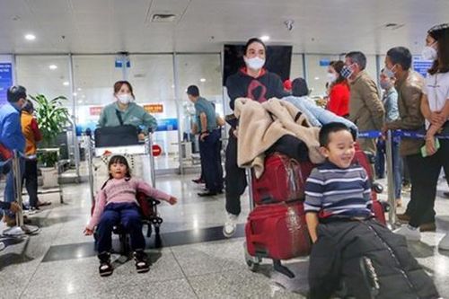 Hoàn thành 6 chuyến bay đưa gần 1.700 người Việt tại Ukraine về nước