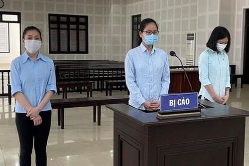 Ba cô gái tổ chức cho 13 người Trung Quốc ở lại Việt Nam trái phép lãnh án