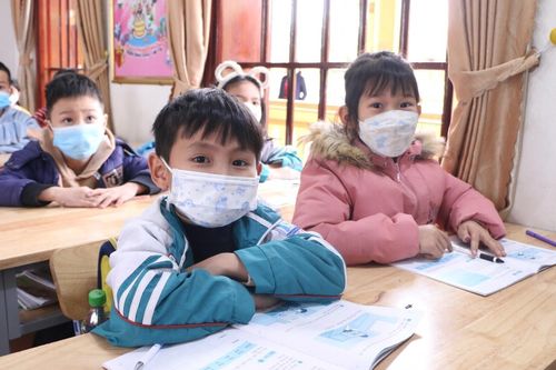 Trẻ được đi khắp nơi, trừ tới trường
