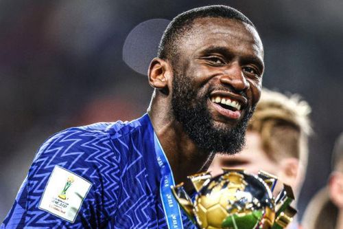 Barcelona đàm phán chiêu mộ Rudiger