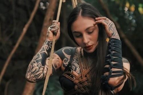 Luật cấm thợ xăm vô lý ở Hàn Quốc