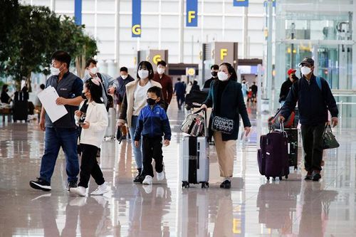 Nhiều nước trở lại cuộc sống bình thường sau đại dịch Covid-19