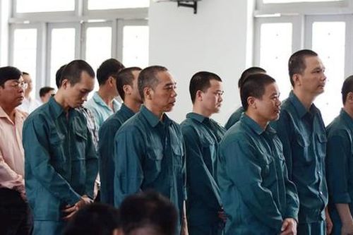 Truy tố người cầm đầu trong vụ án buôn lậu xăng, dầu trị giá hơn 2.000 tỷ đồng