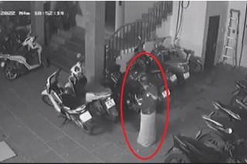 Nữ nghi phạm phóng hỏa đốt xe máy khiến 1 người chết vì mâu thuẫn tình cảm
