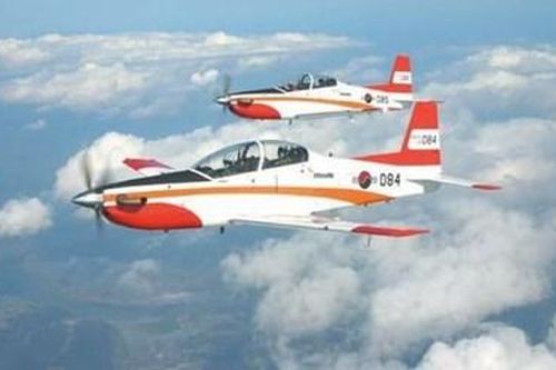Hai máy bay quân sự Hàn Quốc va chạm trên không, 4 người chết, mất tích