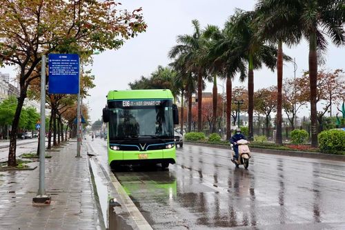 Hà Nội chính thức vận hành thêm tuyến xe buýt điện thứ 5