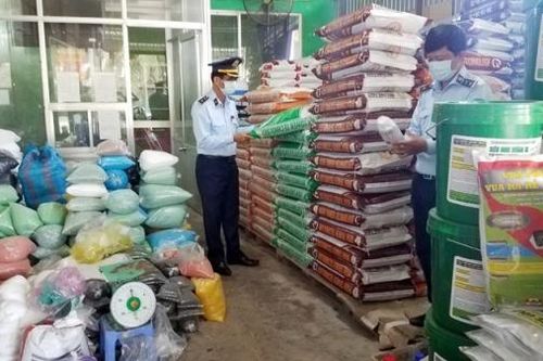 Gia tăng vi phạm trong kinh doanh phân bón