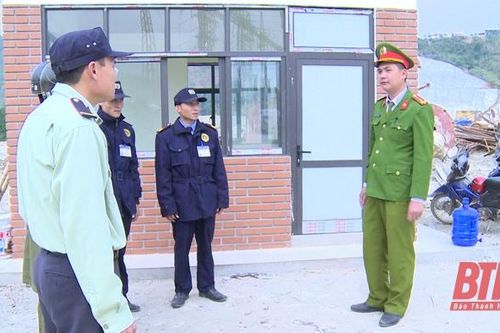 Đẩy mạnh phong trào toàn dân bảo vệ an ninh Tổ quốc trong cơ quan, doanh nghiệp, nhà trường