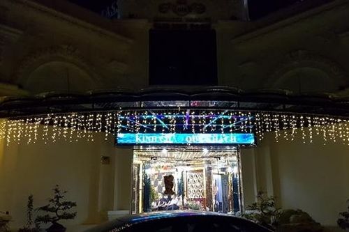 Hà Nội: Triệt phá động bay lắc tại quán karaoke Kingdom