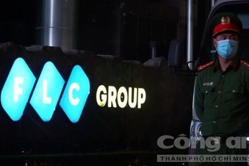 FLC đề nghị tạm dừng giao dịch cổ phiếu để làm rõ những bất thường