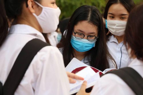 Giáo viên đánh giá đề minh họa thi tốt nghiệp THPT 2022 thế nào?