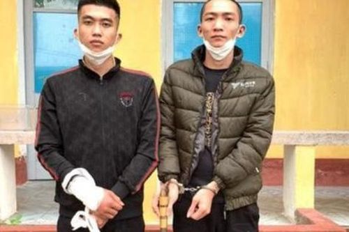 Nghi ngờ vợ ngoại tình, chồng rủ bạn cầm dao chém tình địch