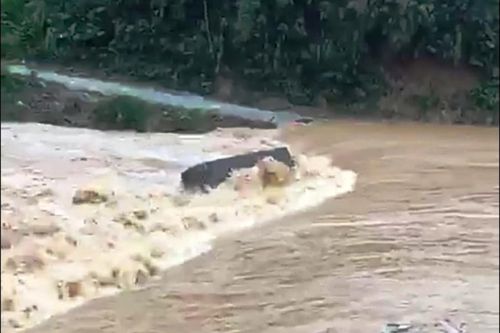Quảng Nam: Tìm thấy thi thể người đàn ông bị nước lũ cuốn trôi