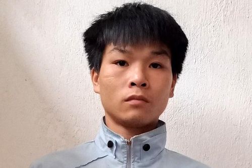 Mượn xe đem 'cắm'
