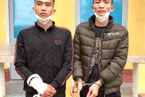Nghi vợ 'ăn nem' rủ bạn mang hung khí tấn công tình địch