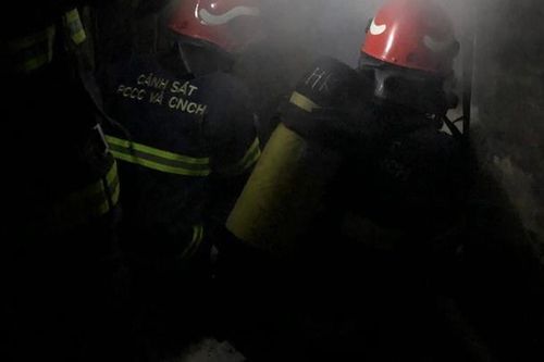 Khẩn trương điều tra, khắc phục hậu quả vụ cháy ở 43 Bát Đàn