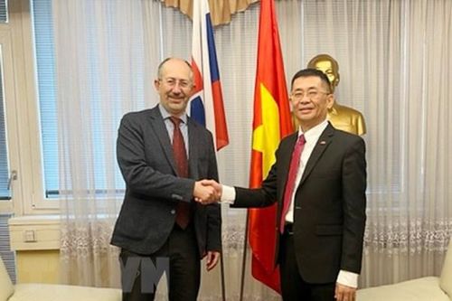 Việt Nam và Slovakia tìm cơ hội thúc đẩy hợp tác và đầu tư