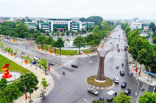 Nâng tầm vị thế đô thị Việt Trì thành trung tâm kinh tế năng động