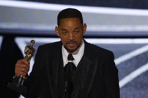 Tài tử Will Smith rút khỏi Viện Hàn lâm sau sự cố tại Oscar