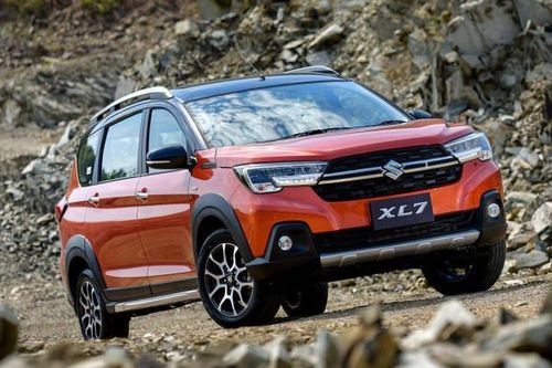 Chi tiết Suzuki XL7 2022 vừa ra mắt, giá từ 536 triệu đồng