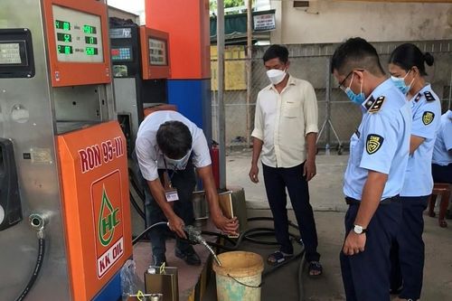 Tây Ninh: Một doanh nghiệp bị phạt hơn 328 triệu đồng do bán xăng kém chất lượng