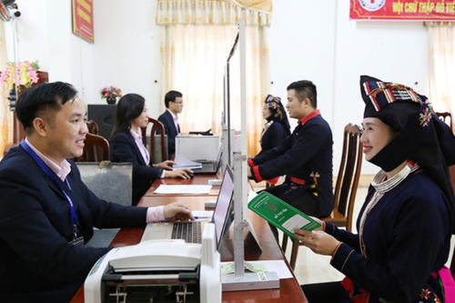 Cho vay gần 4.800 tỷ đồng trả lương phục hồi sản xuất