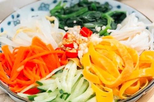 Mùa hè tới gần lắm rồi, chị em thường xuyên làm món này ăn tối đảm bảo có thân hình chữ S tha hồ diện đủ loại váy áo xinh tươi!