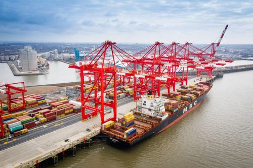Giá cước vận chuyển container tiếp tục được giữ ổn định