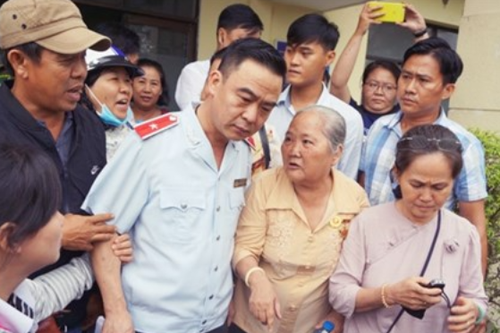 Đừng để đơn thư 'chạy lòng vòng'!