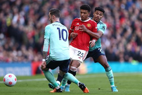 Kết quả Ngoại Hạng Anh: Chật vật hòa Leicester, Man Utd khó dự Champions League