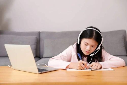Thuê khách sạn 5 sao cho con học online ở Trung Quốc
