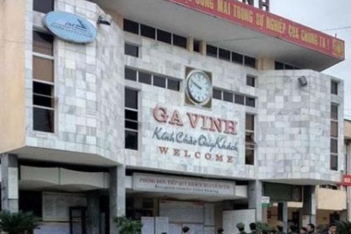 Chạy tăng cường hàng chục tàu Hà Nội - Vinh dịp lễ 30/4, 1/5