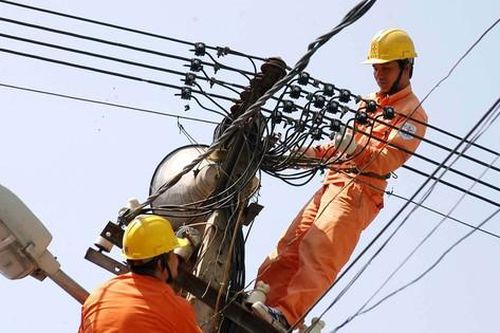 Tăng cường hệ thống truyền tải điện từ Lào về Việt Nam